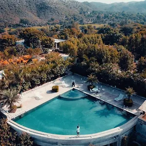 Resort The Highgarden, Udaipur