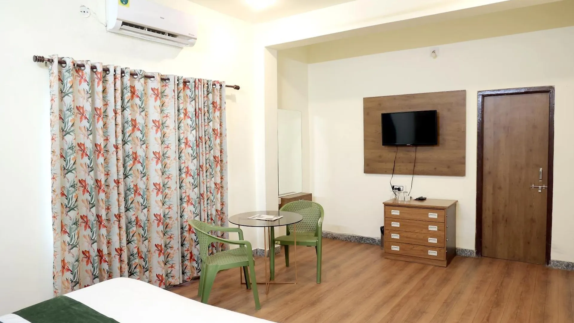 **  Hotel Tree Of Heaven Udaipur India