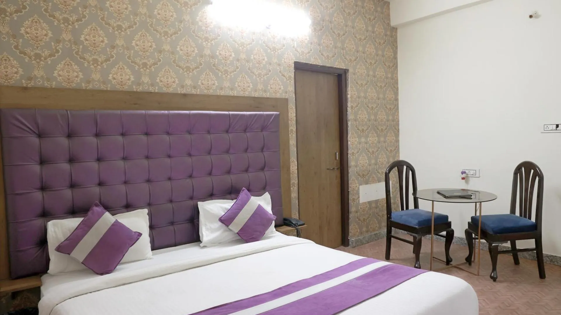 Hotel Tree Of Heaven Udaipur